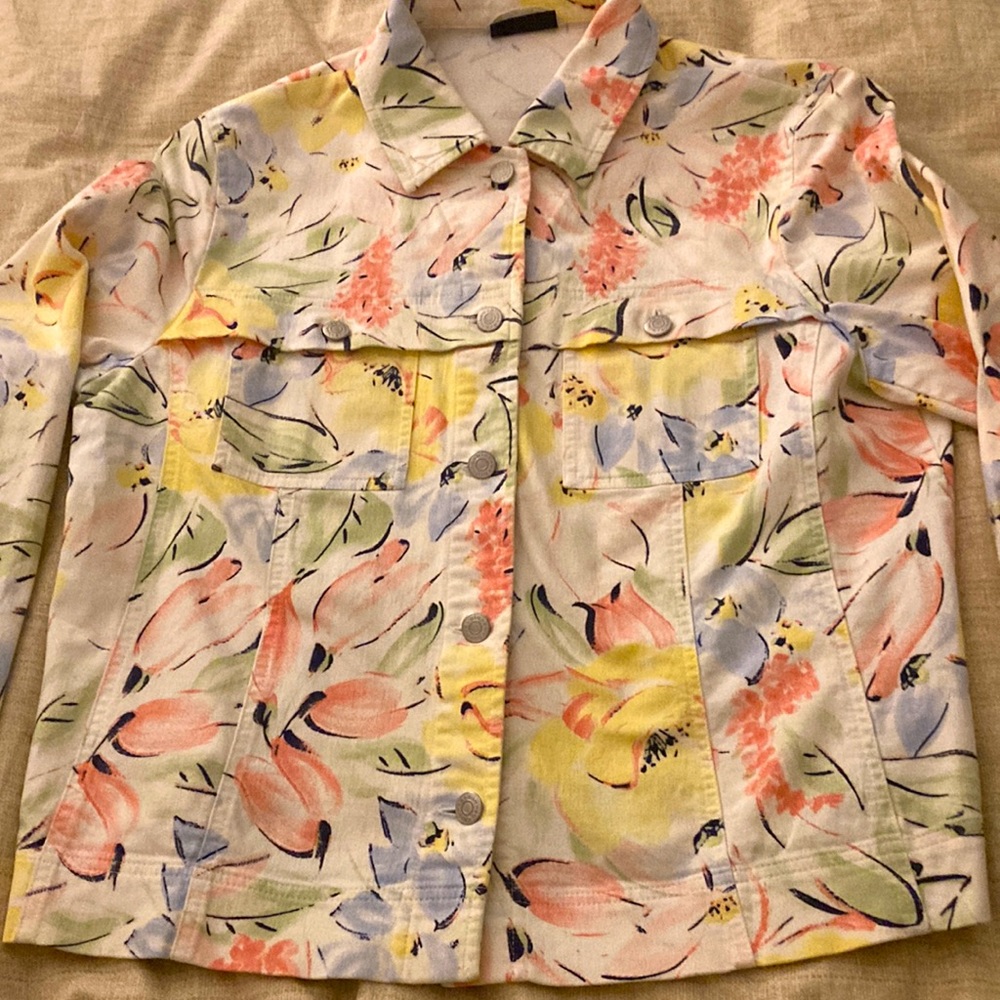 Bianca Ladies Floral cotton blend Jean Jacket Style. Size 12.